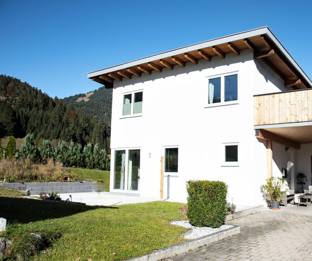 Ferienhaus Oberhof Weissenbach am Lech Bagian luar foto