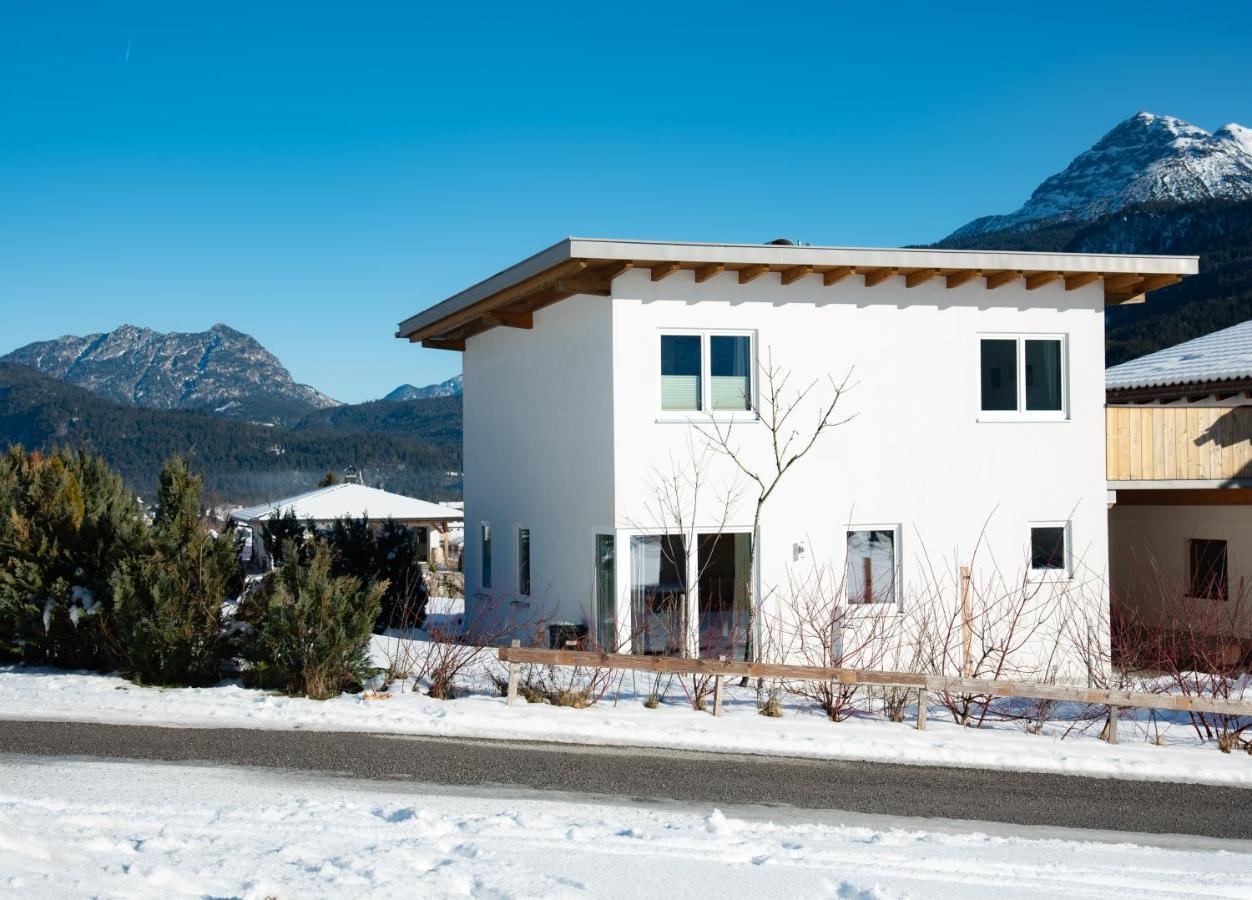 Ferienhaus Oberhof Weissenbach am Lech Bagian luar foto