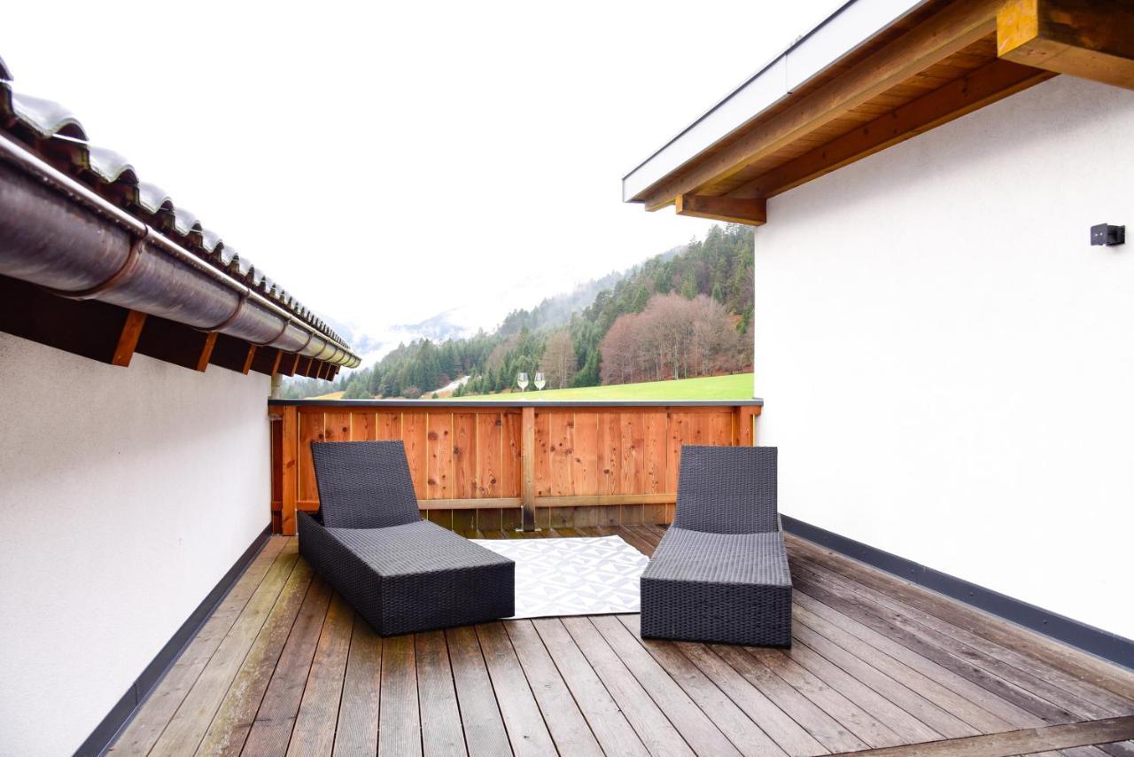 Ferienhaus Oberhof Weissenbach am Lech Bagian luar foto